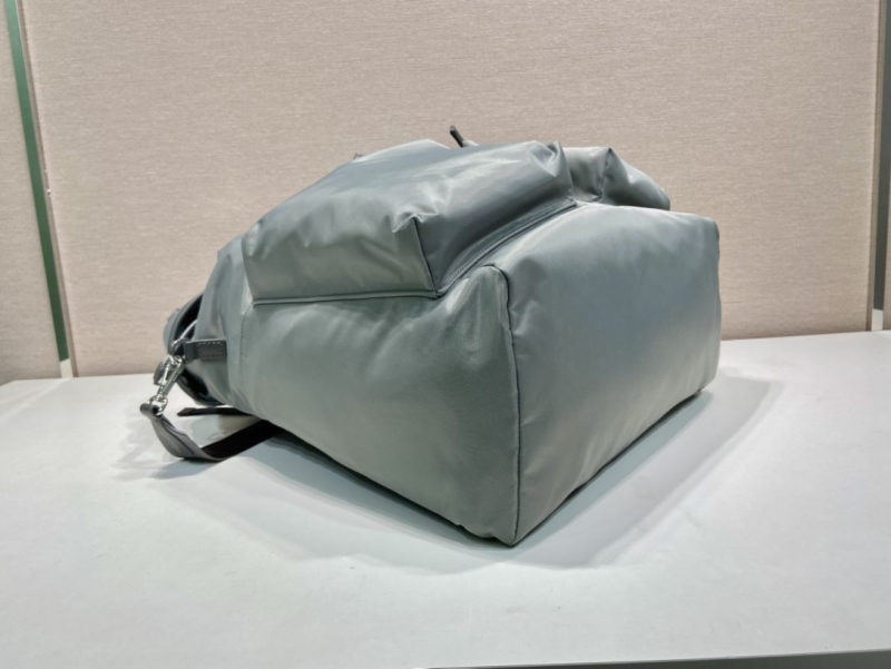 Pra*a backpacks
